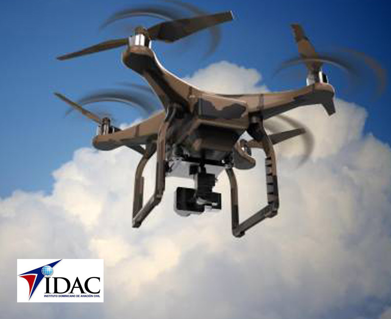 Dron con logo IDAC