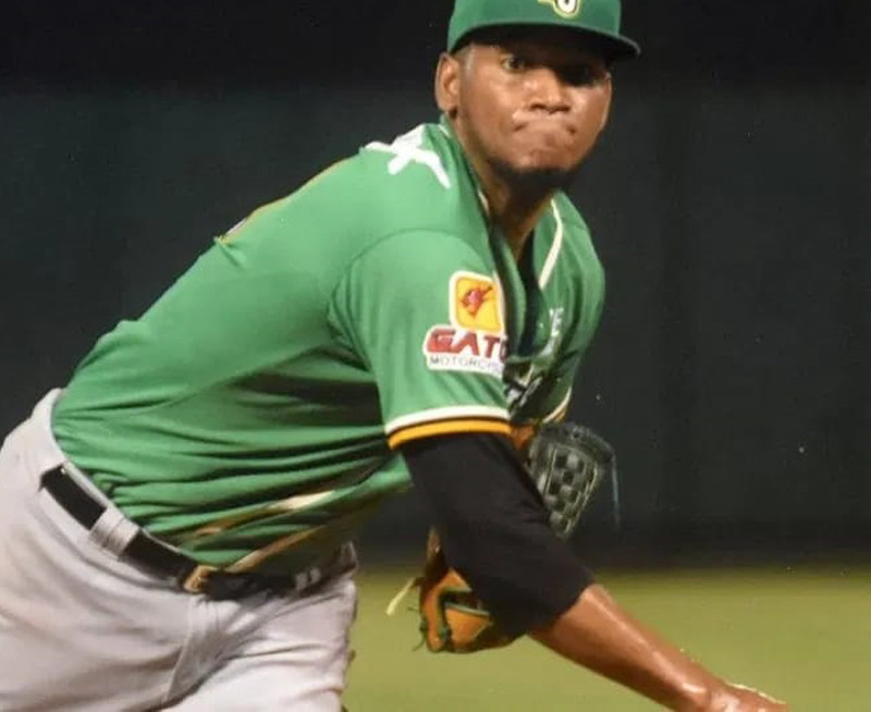 Jefry Rodriguez lanzador de las Estrellas.d
