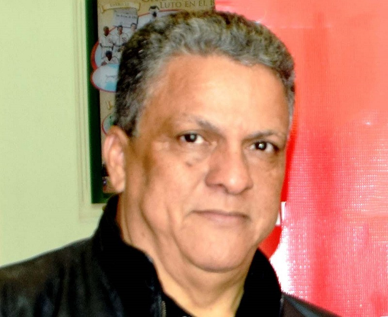 Tony Peña R