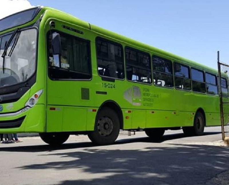 Autobus OMSA