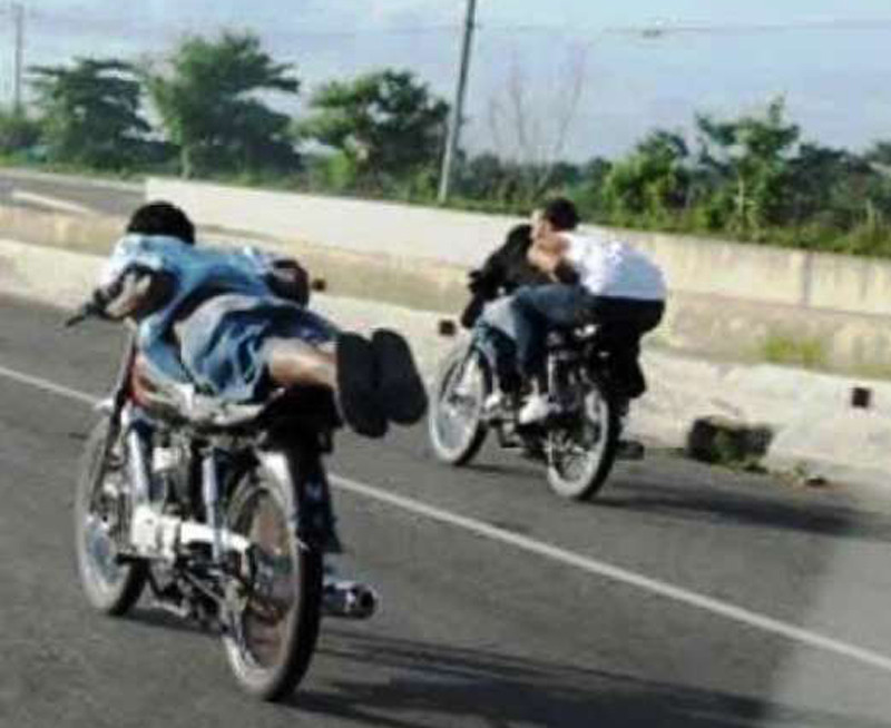 Carrera de motociucletas