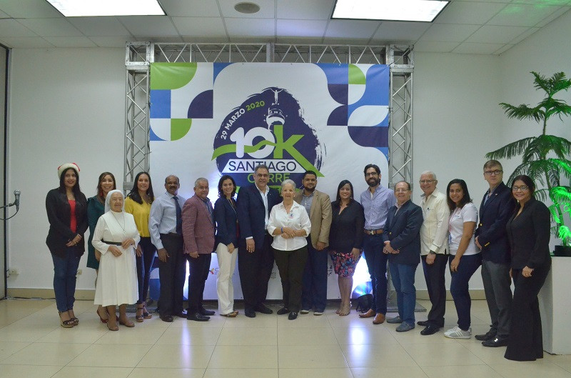 Organizadores Santiago Corre y Sociedad San Vicente de Paul