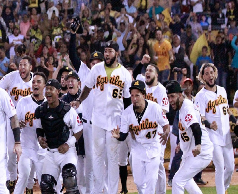 Las Aguilas