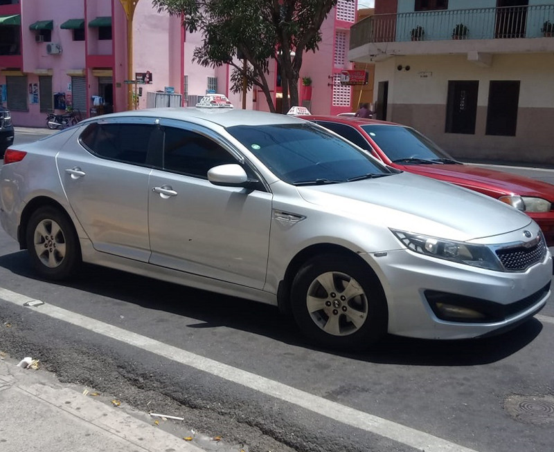 Carro de Emitaxi. t