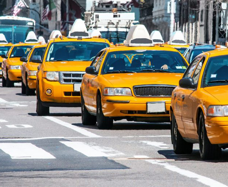 Taxi amarillo