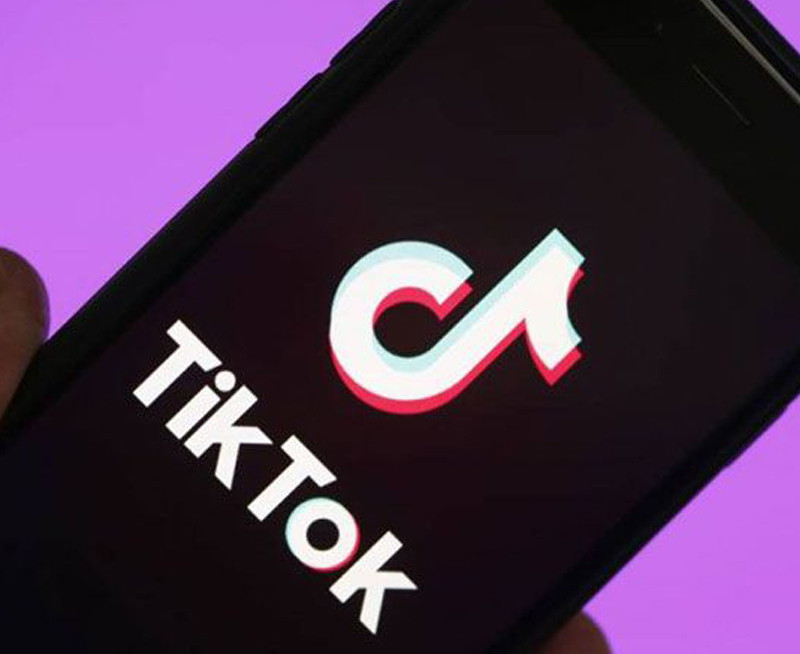 TikTok. t