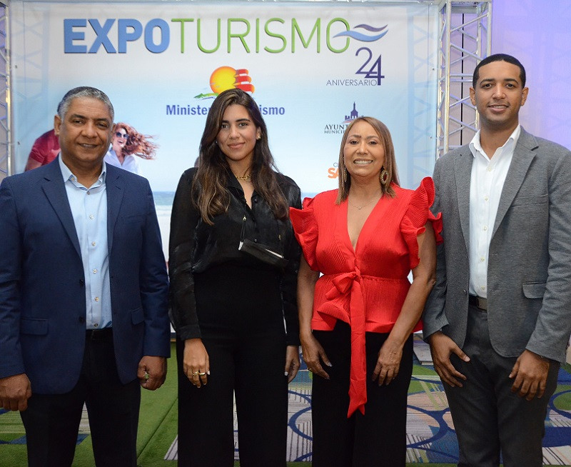 Ramu00f3n Paulino, Ana Gariella Vilchez, Yomaris Gu00f3mez, Esmeily Espinal