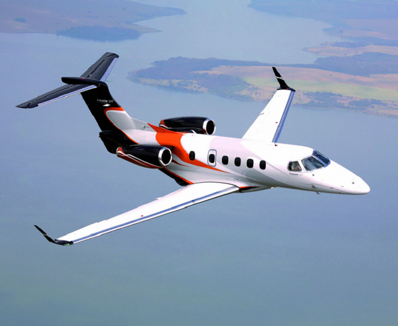 Embraer Phenom 300