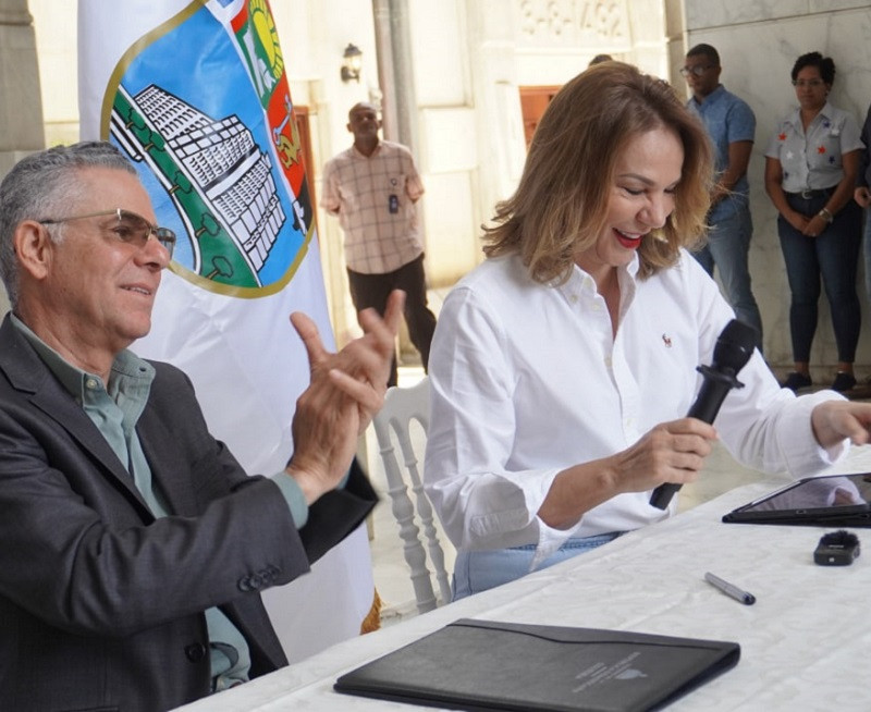 Manuel y Milagros