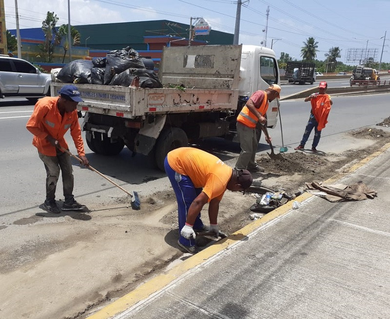 Elevado Autop. Duarte con Av. Monumental