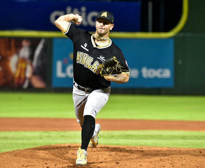 Yunesy Maya durante su labor del miu00e9rcoles frente al Licey.