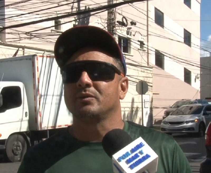 Isaac Espinal, trabajador de la construcciu00f3n