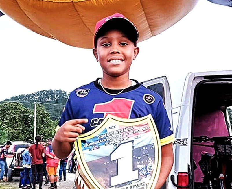 Tyron Reyniosi