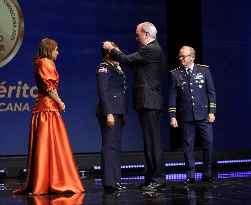 Mujer militar