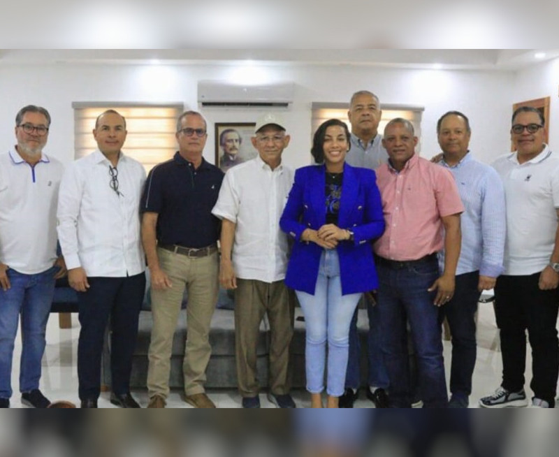 Reunion en la gobernacion de Montecristi
