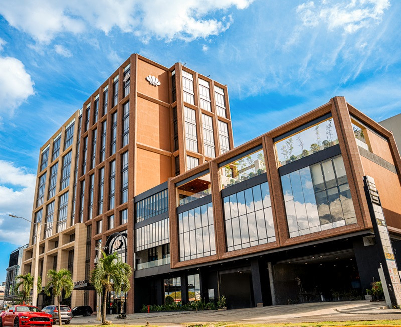 Hotel Santiago, Curio Collection by Hilton