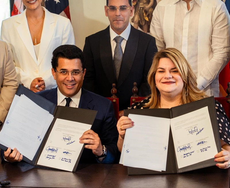 David Collado y  Jenniffer González