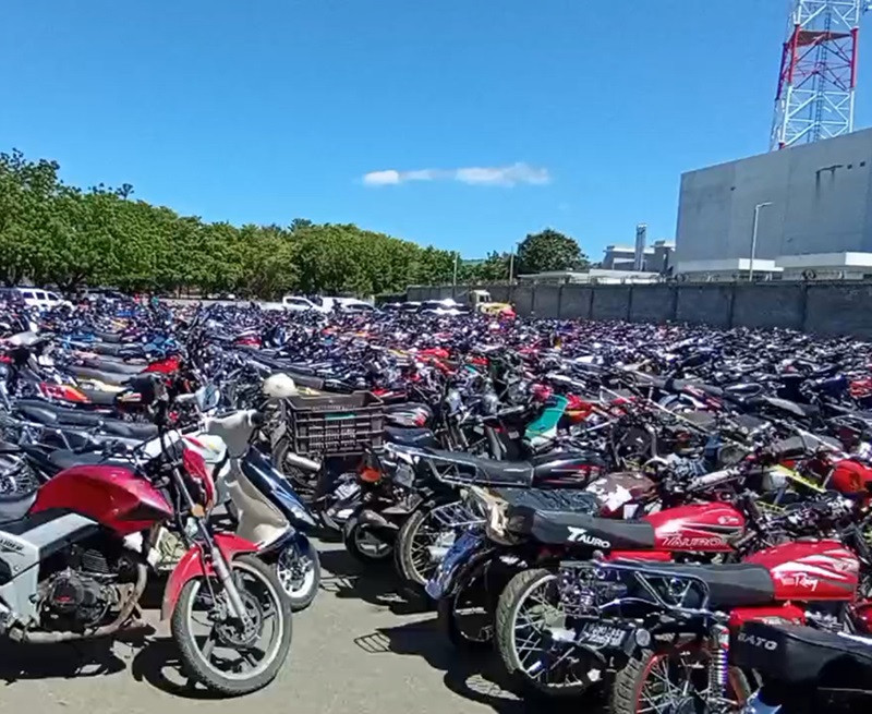 Motocicletas f