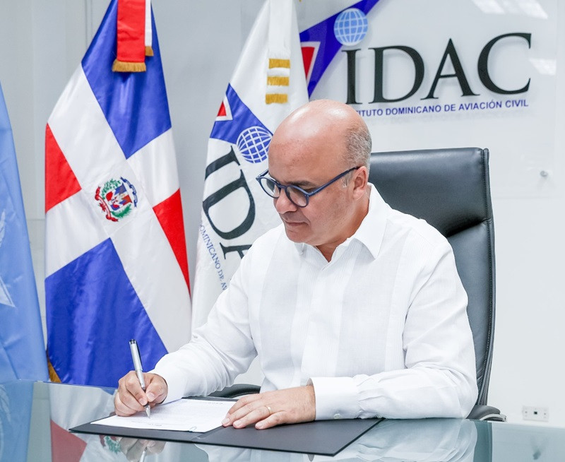 Igor Rodríguez Durán, Director General del Instituto Dominicano de Aviación Civil (IDAC).