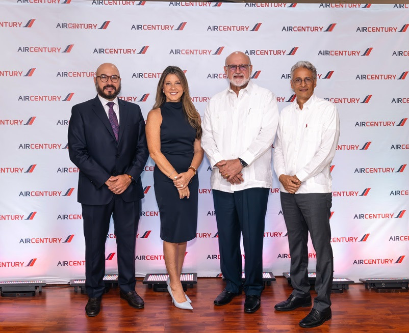 Carlos Jiménez, Patricia Ramela, Omar Chahín y Hector Hernández.