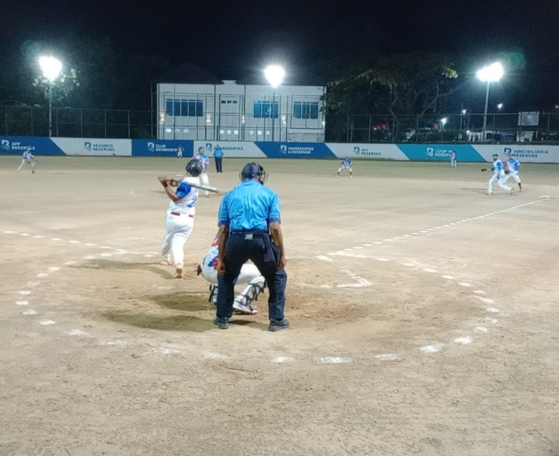Softbol