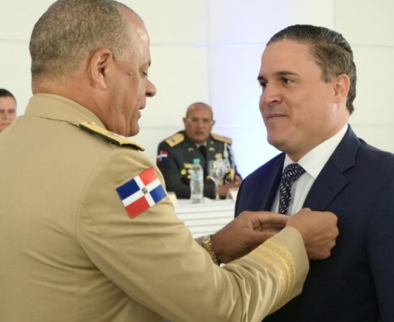 Jean Luis Rodriguez 